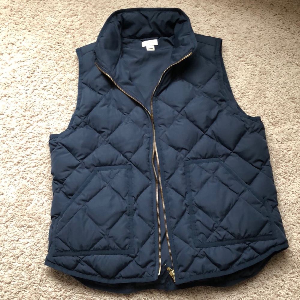 J.Crew navy puffer vest size L